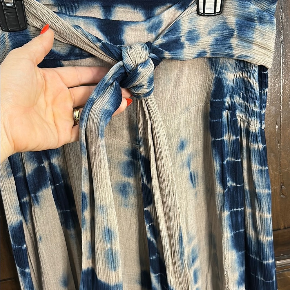 Blue and Cream Tie-Dye Wide-Leg Pants - Picture 2 of 7